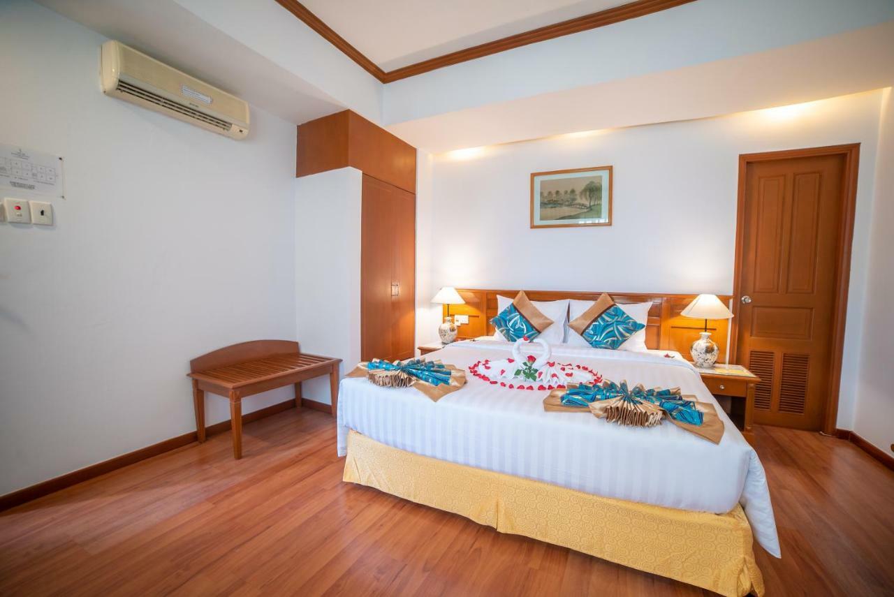Oscar Saigon Hotel Ho Chi Minh City Exterior photo